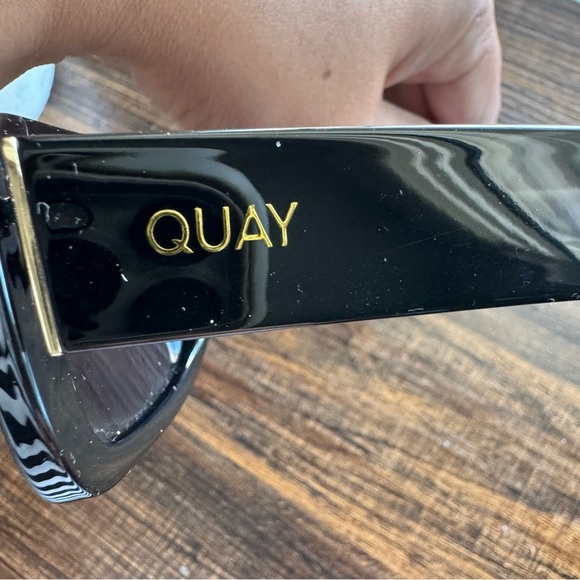Quay Black Yada Yada Sunglasses - Picture 12 of 12